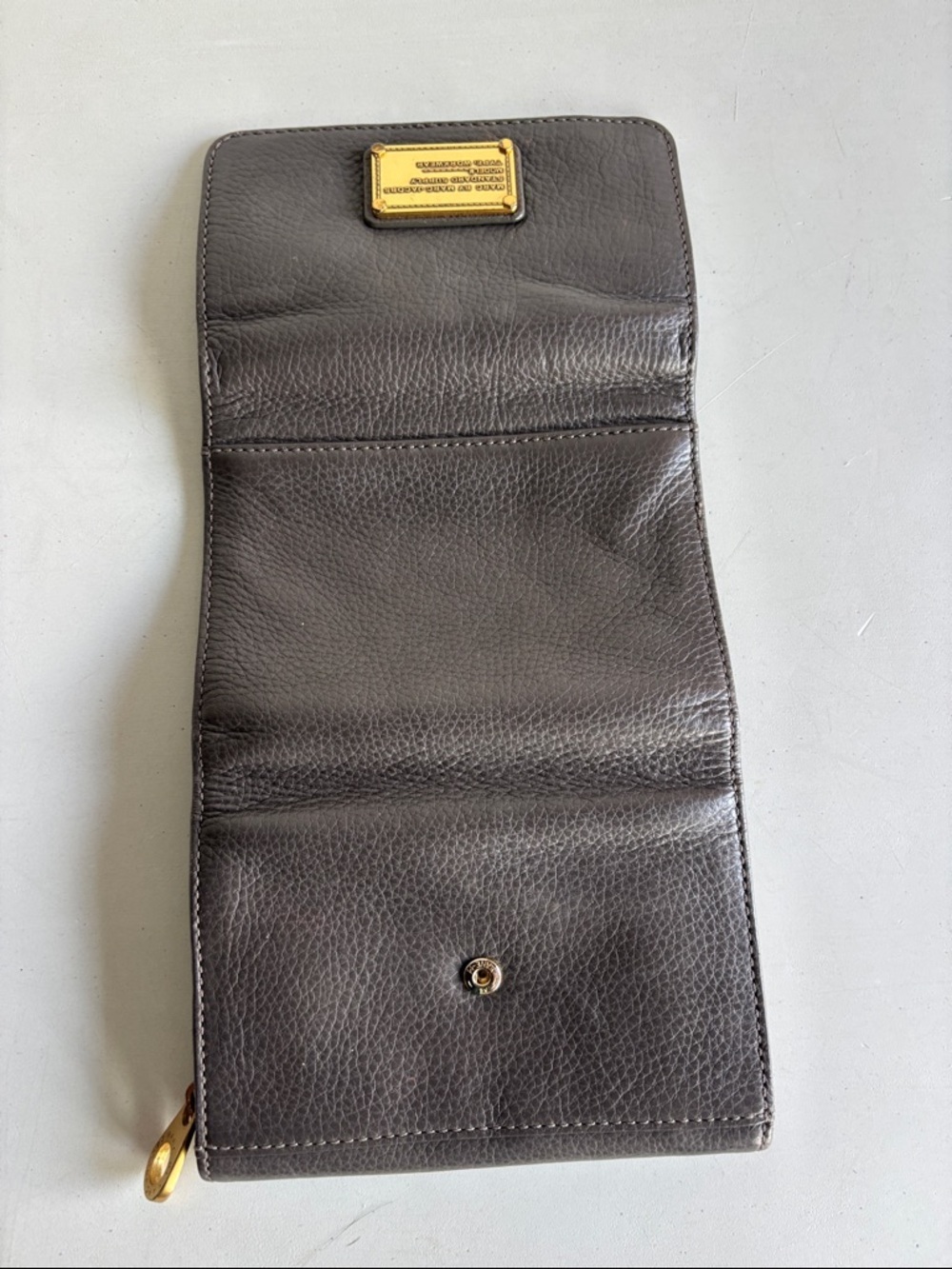 Marc by Marc Jacobs Pebbled Leather Trifold Wallet - Charcoal Brown - Picture 6 of 9